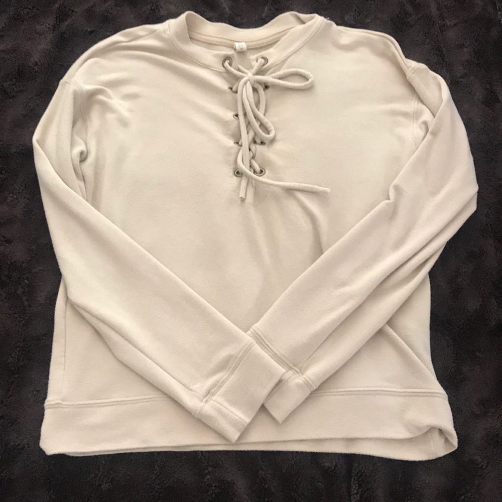 lace front long sleeve